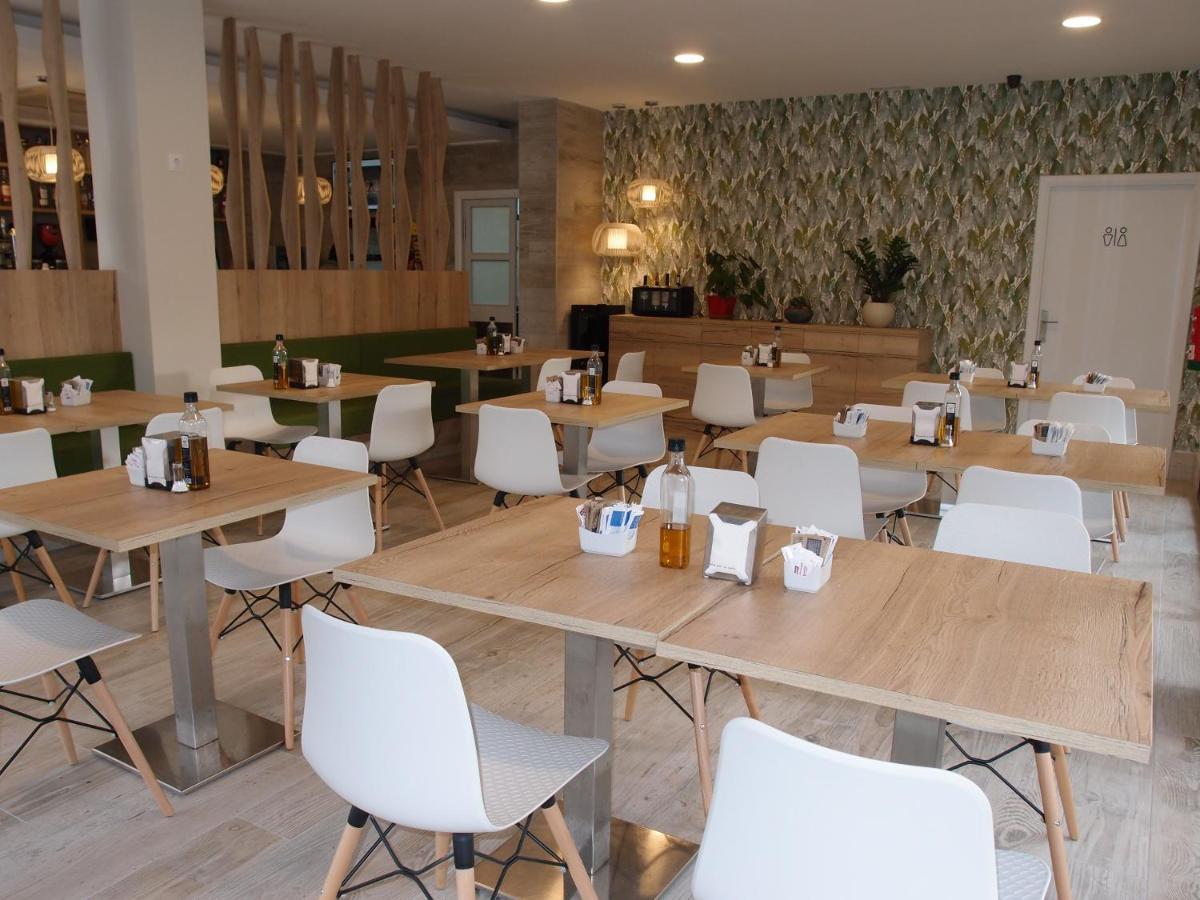 Hotel Hospedium Abril 3*