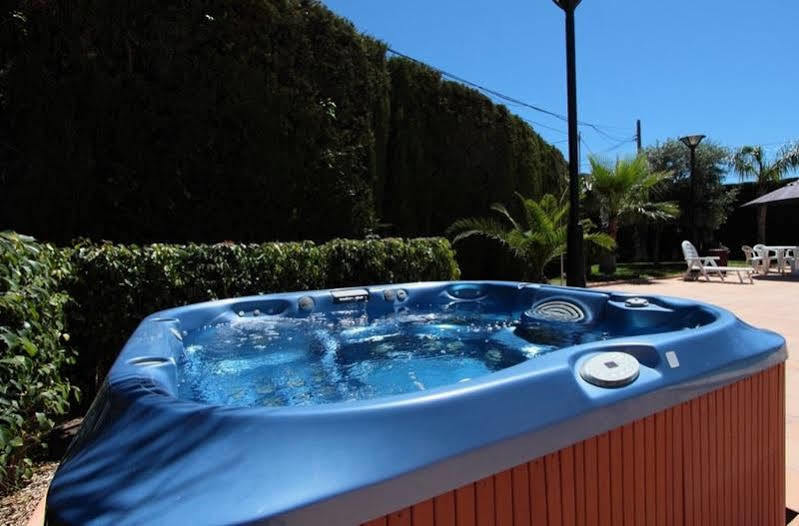 Hotel Hospedium Abril 3*